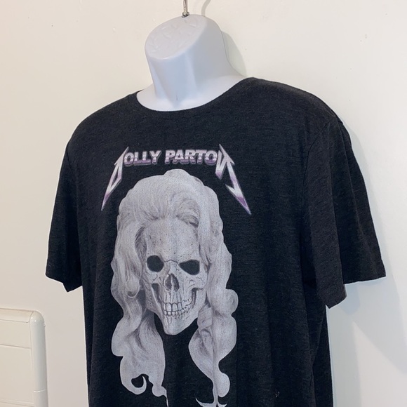 Unisex Distressed Dolly Parton Skull Graphic Tee - Picture 4 of 8